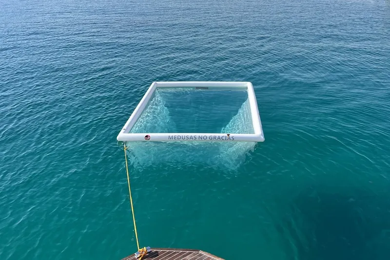 Piscina Anti Medusa 4 x 3 metri